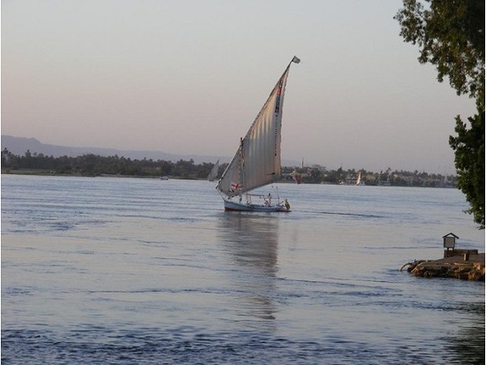 2-Hour Private Felucca Ride on The Nile from Luxor 2-Hour Private Felucca Ride on The Nile from Luxor